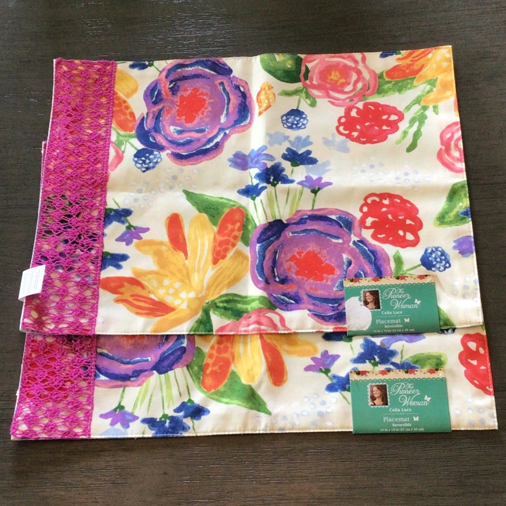 The Pioneer Woman Floral Celia Lace Reversible Placemat New